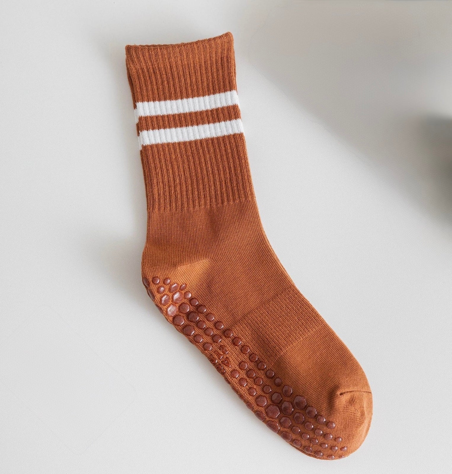 Pilates Grip Socks with Non-Slip Bottom – Yoga/Barre Studio